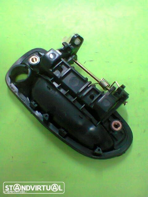 puxador porta hyundai accent 2000-2006 (novos) - 2