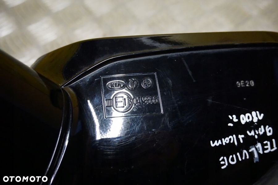 KIA TELLURIDE 2020 - 2022 Lusterko Zewnętrzne Prawe 9 Pin Kamera USA - 15