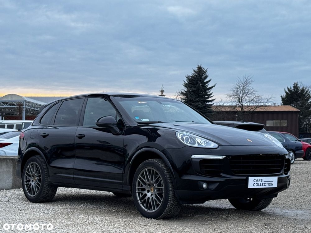 Porsche Cayenne - 2