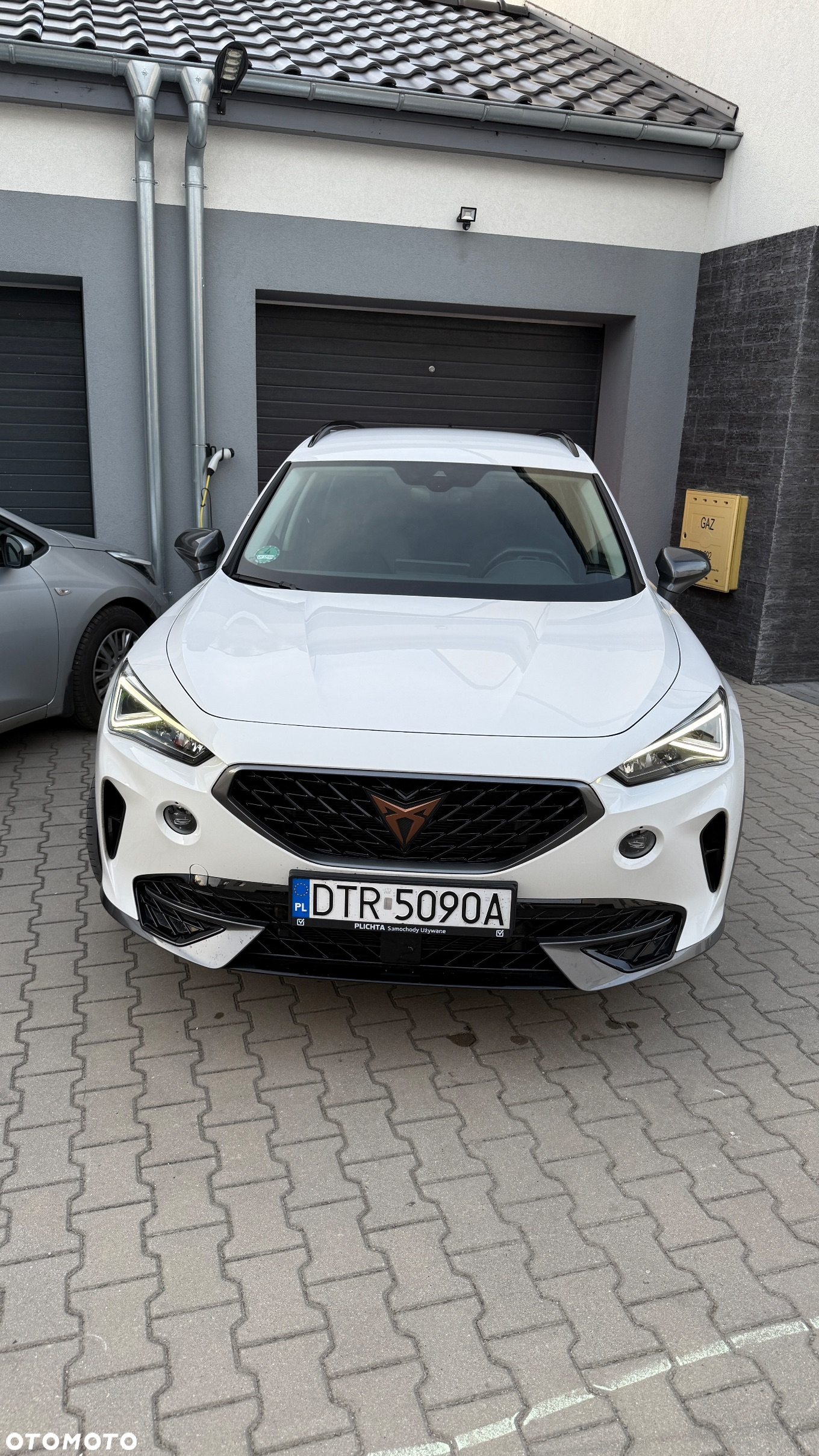 Cupra Formentor 1.4 e-Hybrid DSG - 9