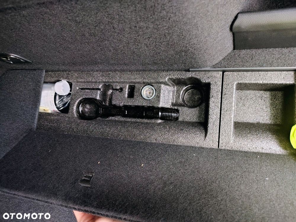Volkswagen Passat - 10