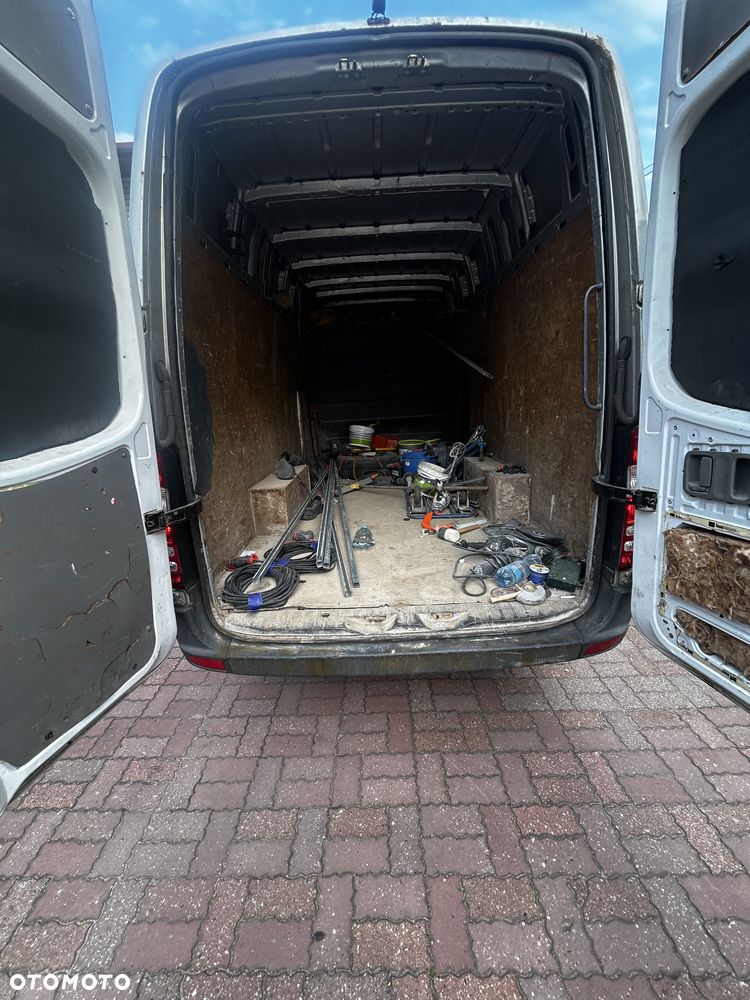 Mercedes-Benz Sprinter - 6