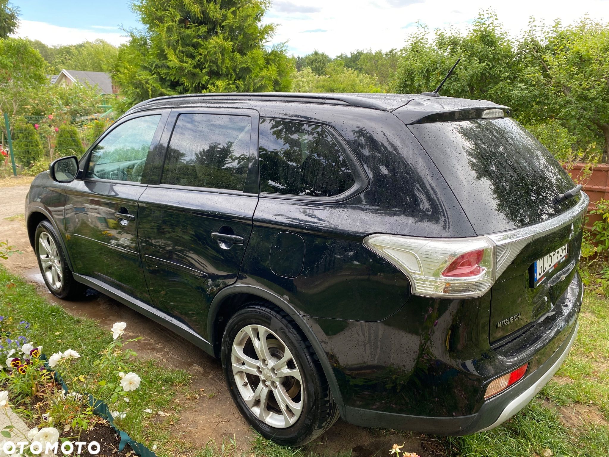 Mitsubishi Outlander 2.4 4WD CVT Intense - 1