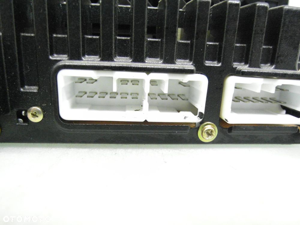 RADIO TOYOTA RAV 4 II 8612042130 CQTT3370A - 8
