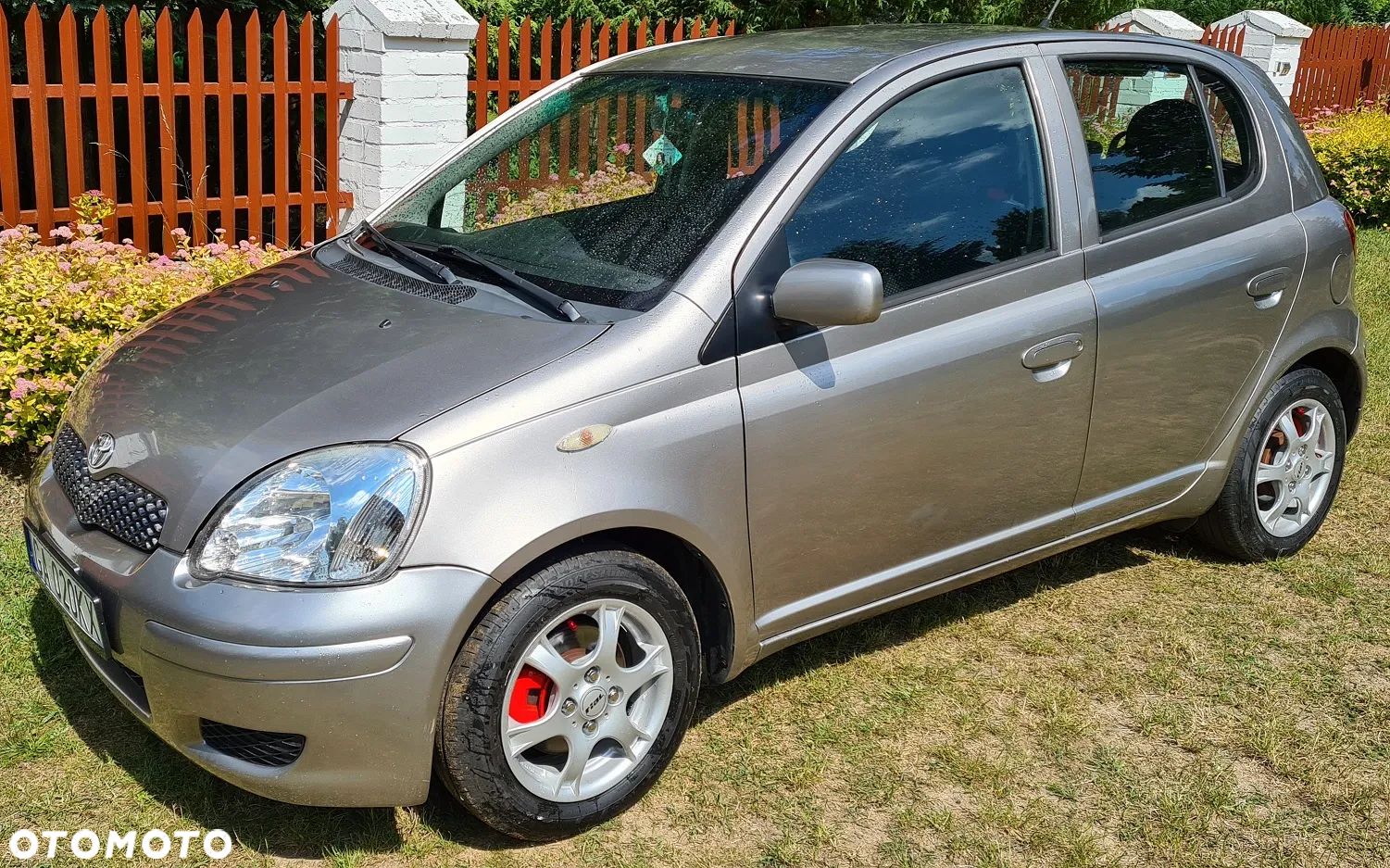 Toyota Yaris 1.3 Sol - 1