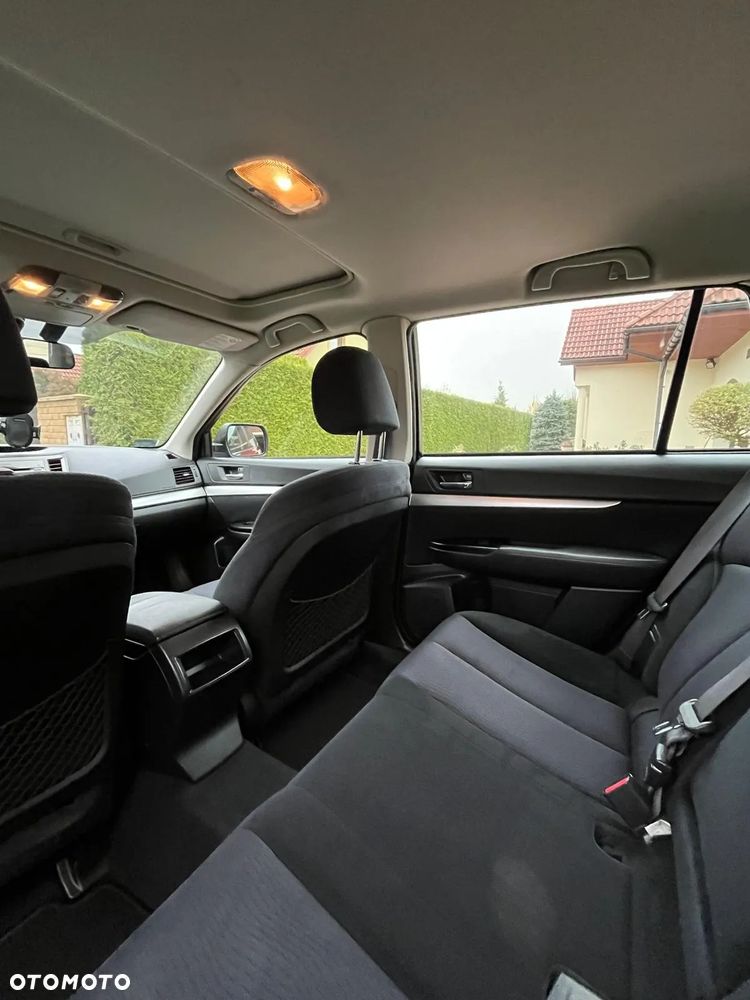 Subaru Outback 2.0D RC NSE - 7