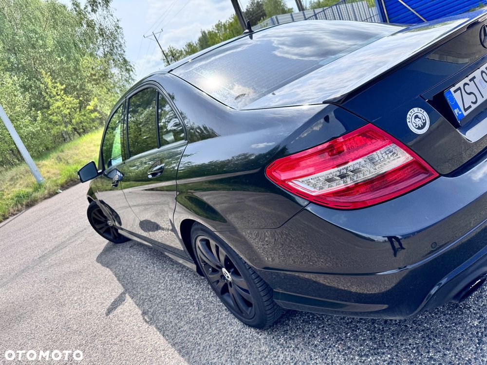 Mercedes-Benz Klasa C - 2