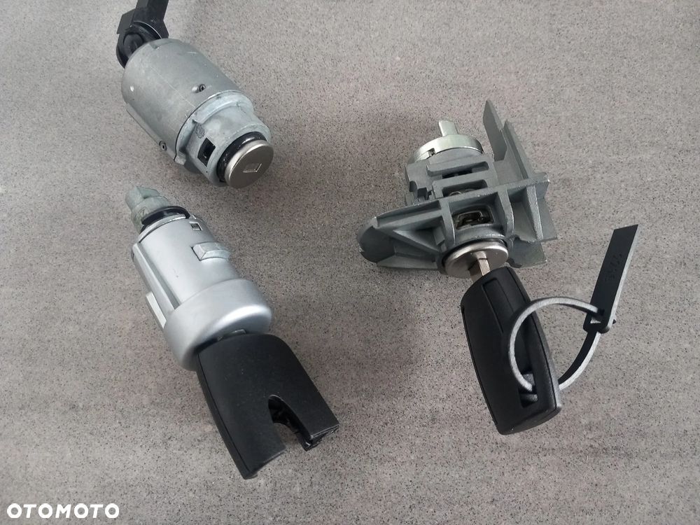 Kompletny zestaw zamków - wkładki stacyjka Ford C-Max 2007-2011, Focus 2008-2011 5127036 - 5