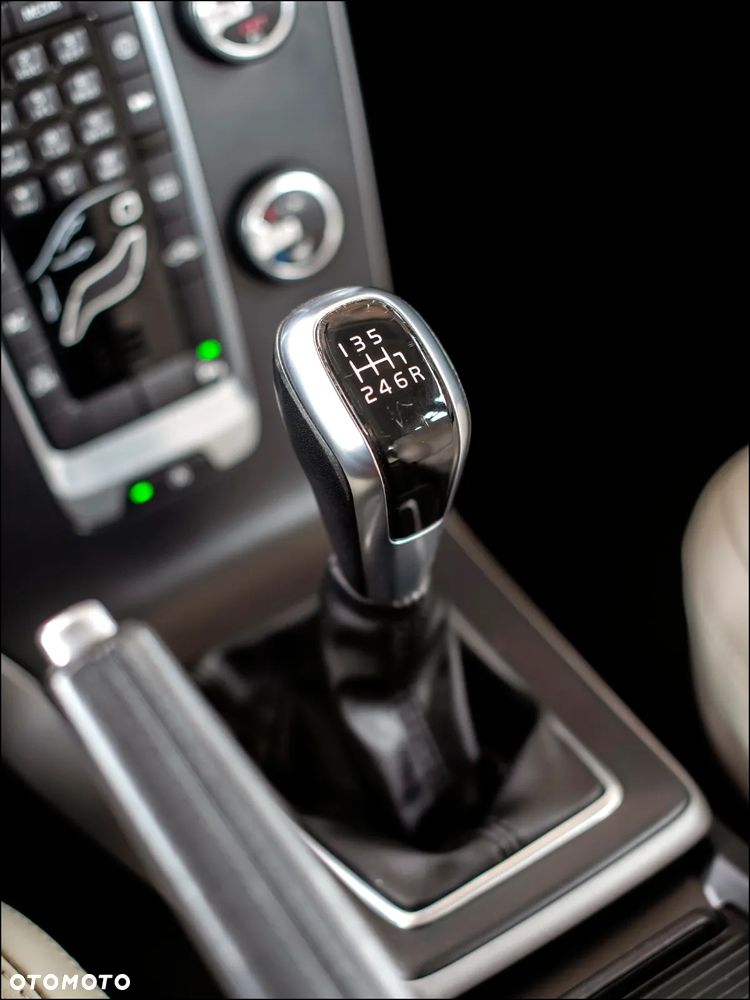 Volvo V40 - 28