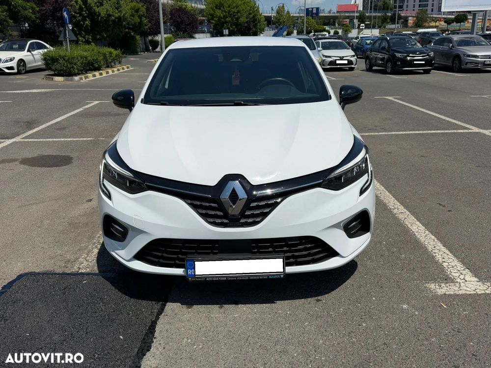 Renault Clio - 1