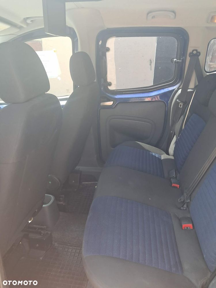 Fiat Qubo Kombi Adventure - 12
