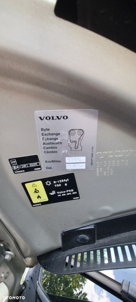 Volvo XC 60 D3 Momentum - 11