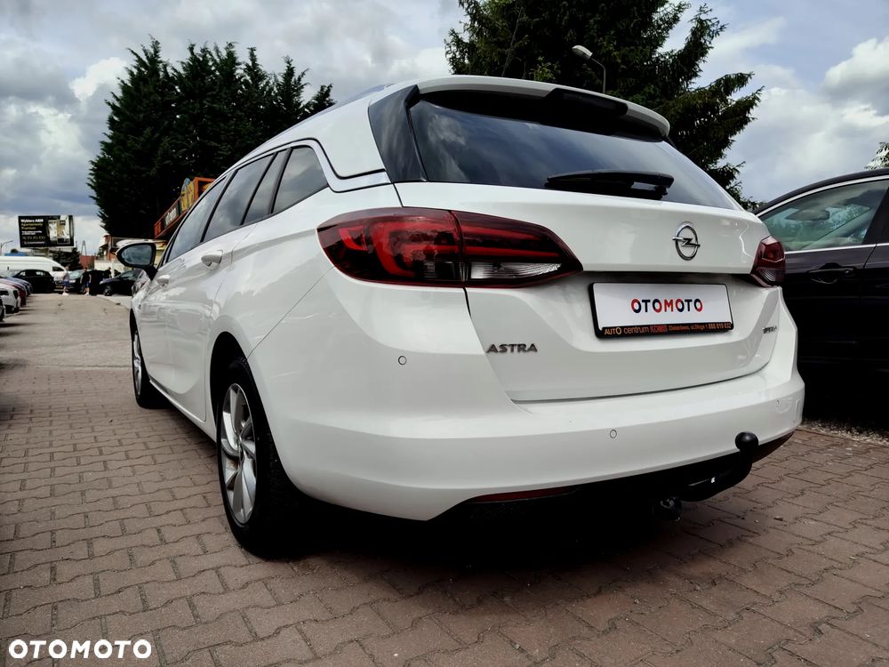 Opel Astra - 10