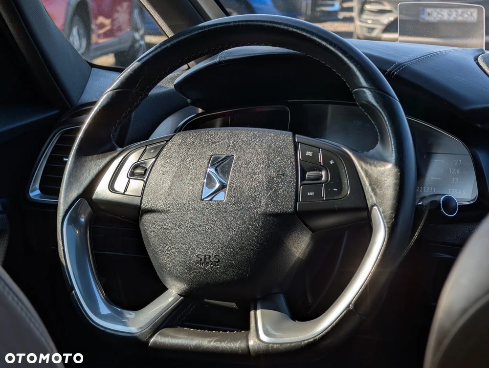 Citroën DS5 HDi 165 SportChic - 26