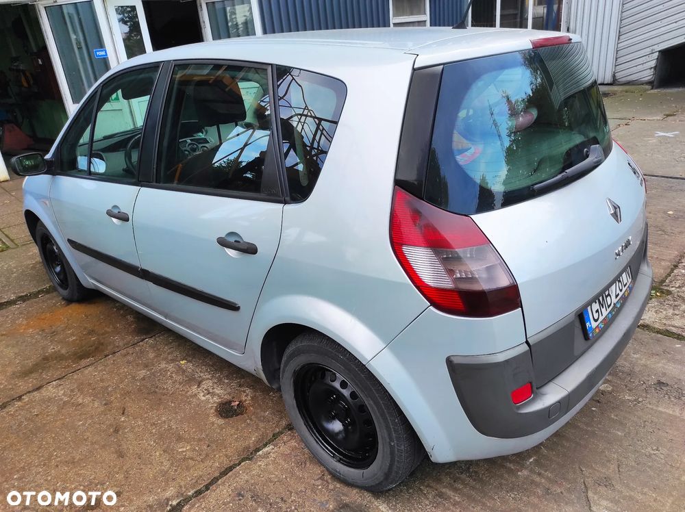 Renault Scenic 1.5 dCi Authentique - 4