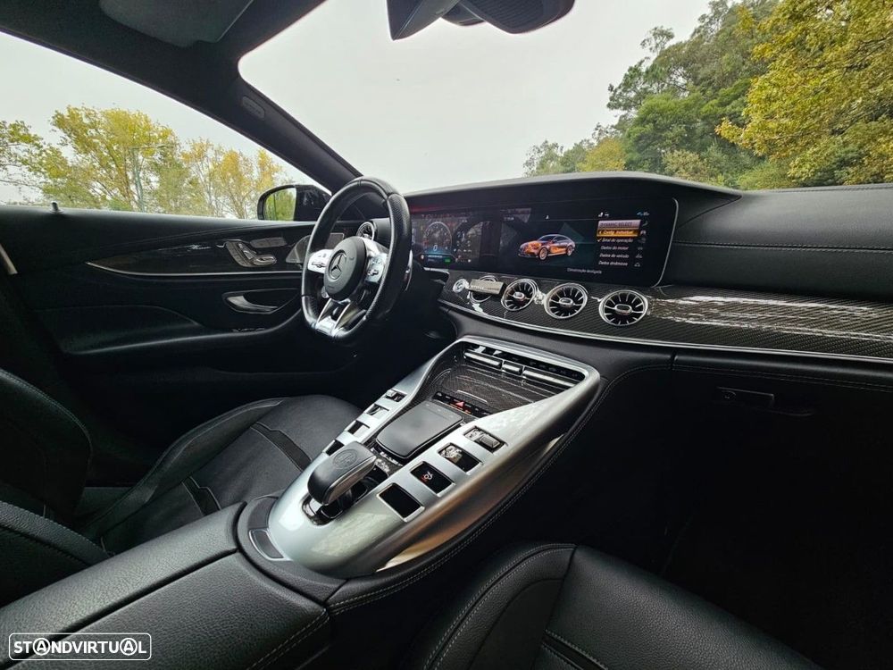 Mercedes-Benz AMG GT 43 4Matic+ - 41