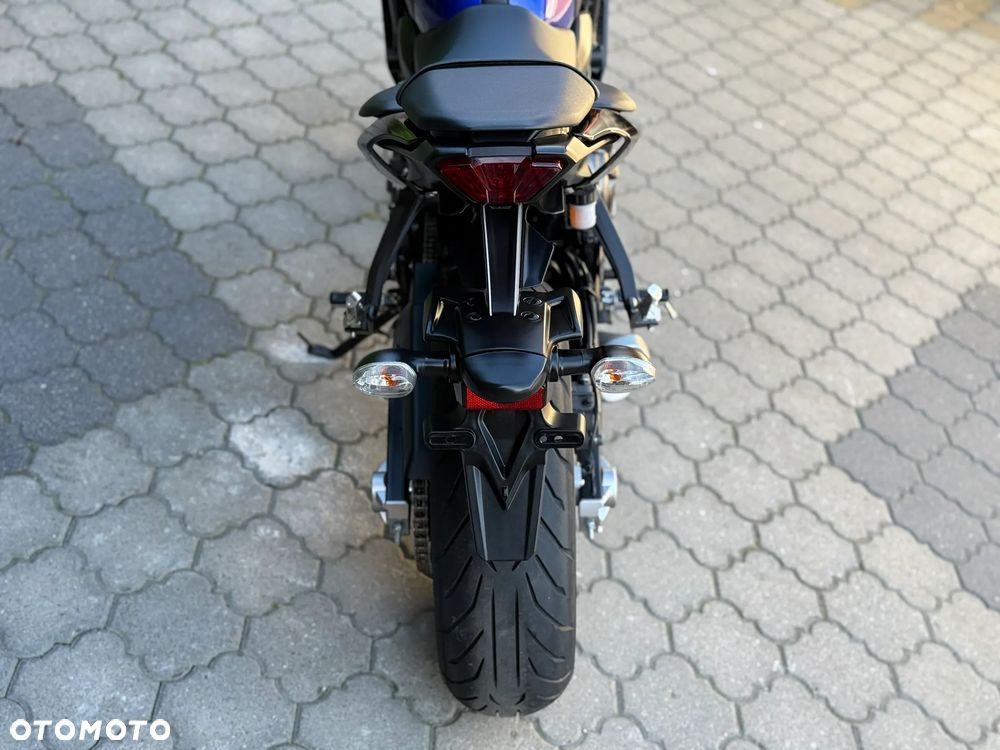 Yamaha MT - 21