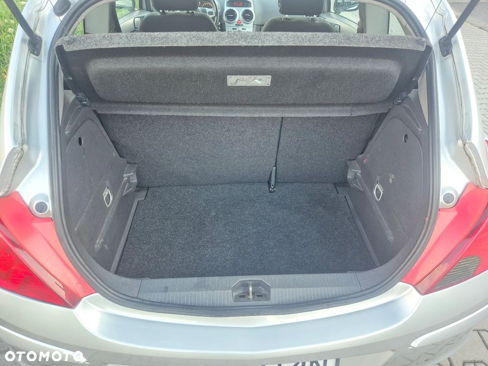 Opel Corsa 1.2 16V Enjoy - 16
