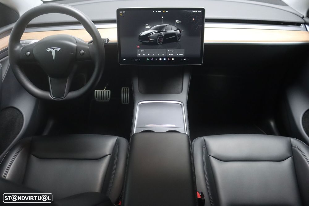 Tesla Model Y Performance Tração Integral - 12