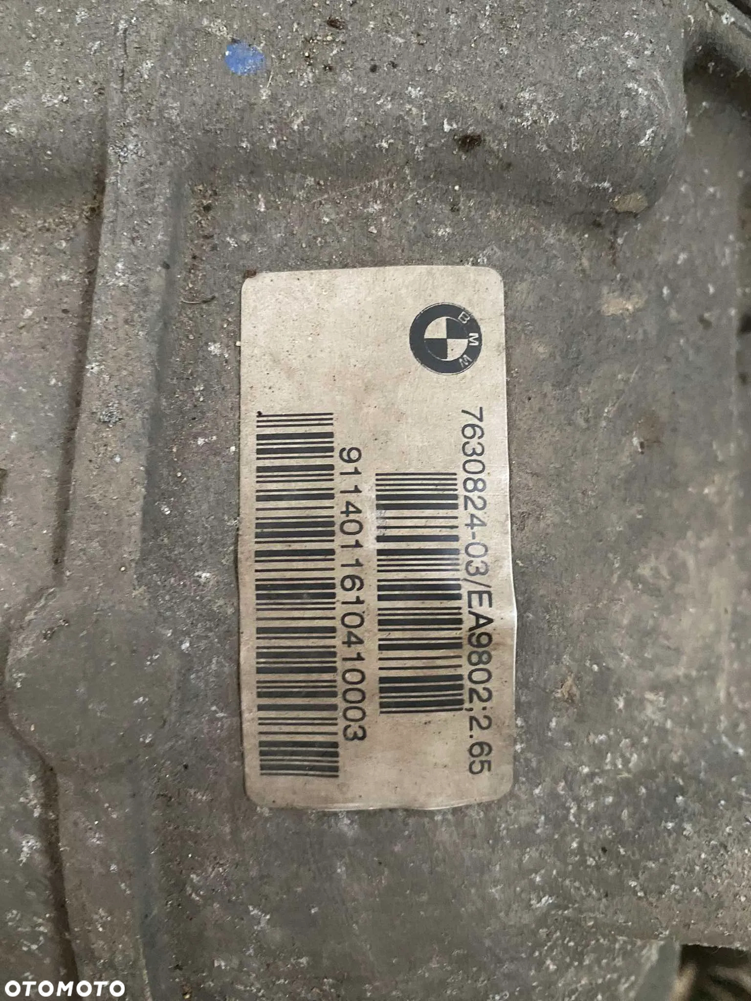 BMW F10 F11 535xd Dyfer 7630824 Tył Stan bdb - 3