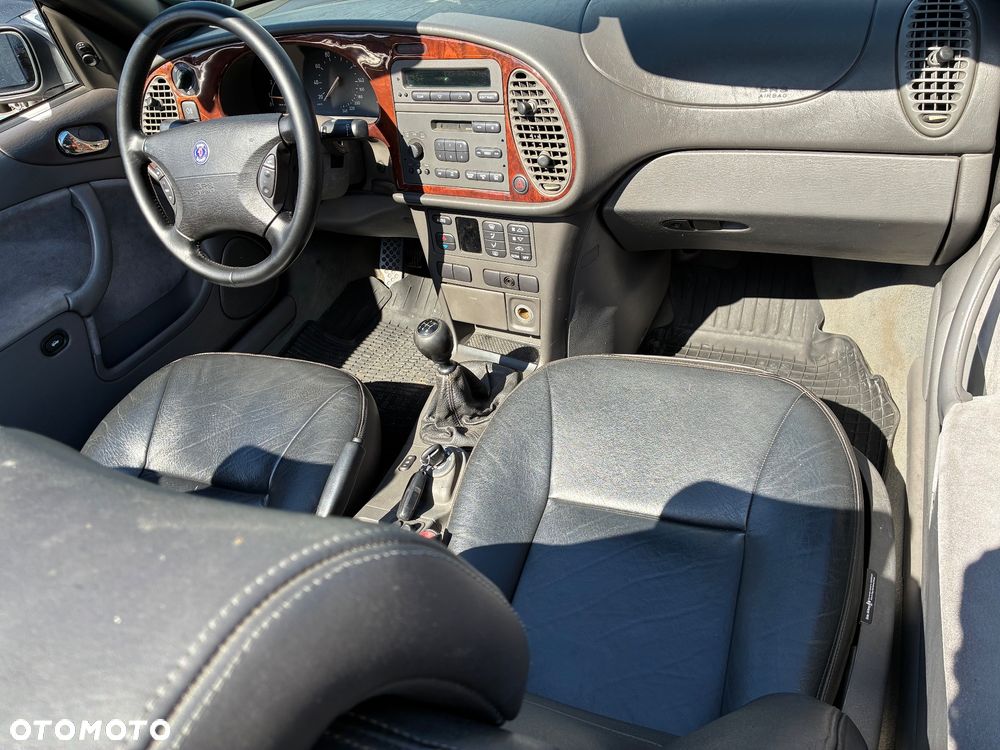 Saab 9-3 - 24