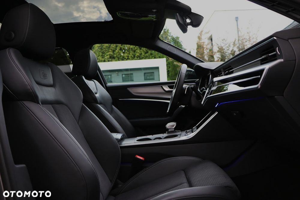 Audi A6 Avant - 22