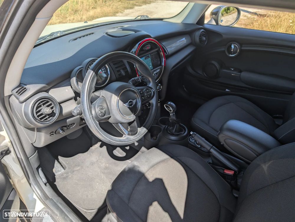MINI Coupé Cooper SD - 11