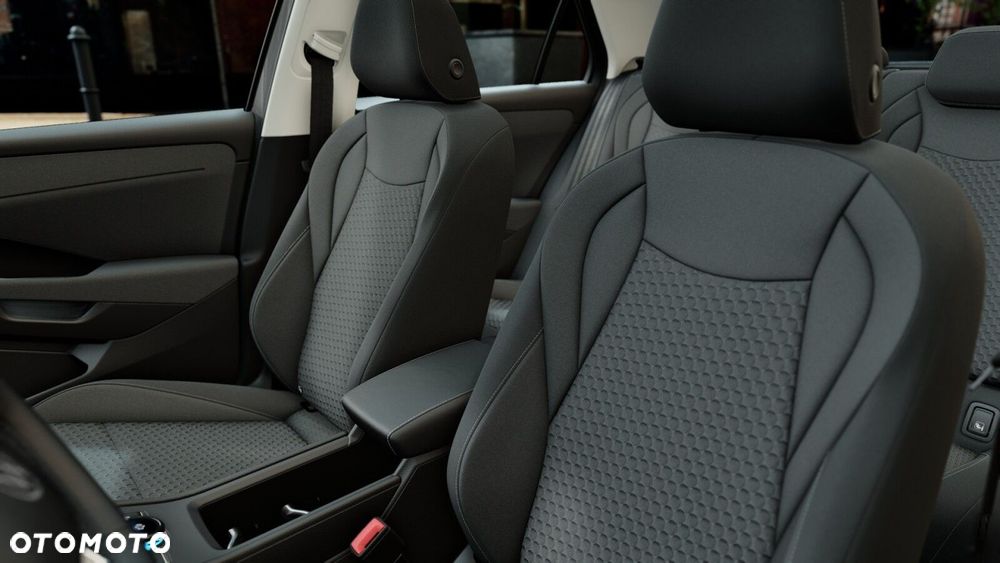Volkswagen T-Roc 1.5 eTSI Life DSG - 11