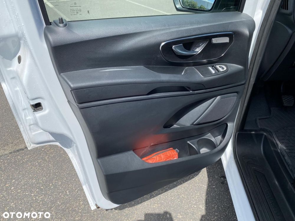 Mercedes-Benz Vito - 11