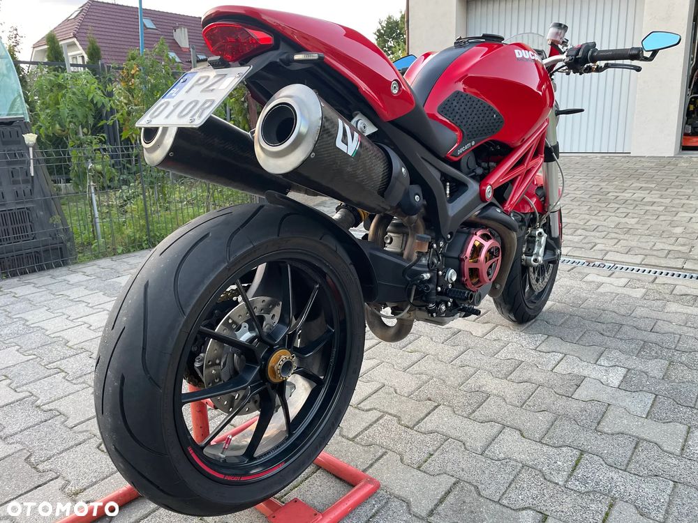 Ducati Monster - 8