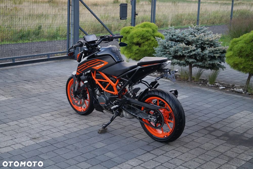 KTM Duke 125 - 9