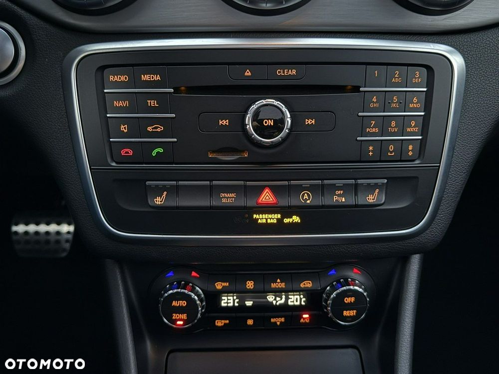 Mercedes-Benz CLA - 25