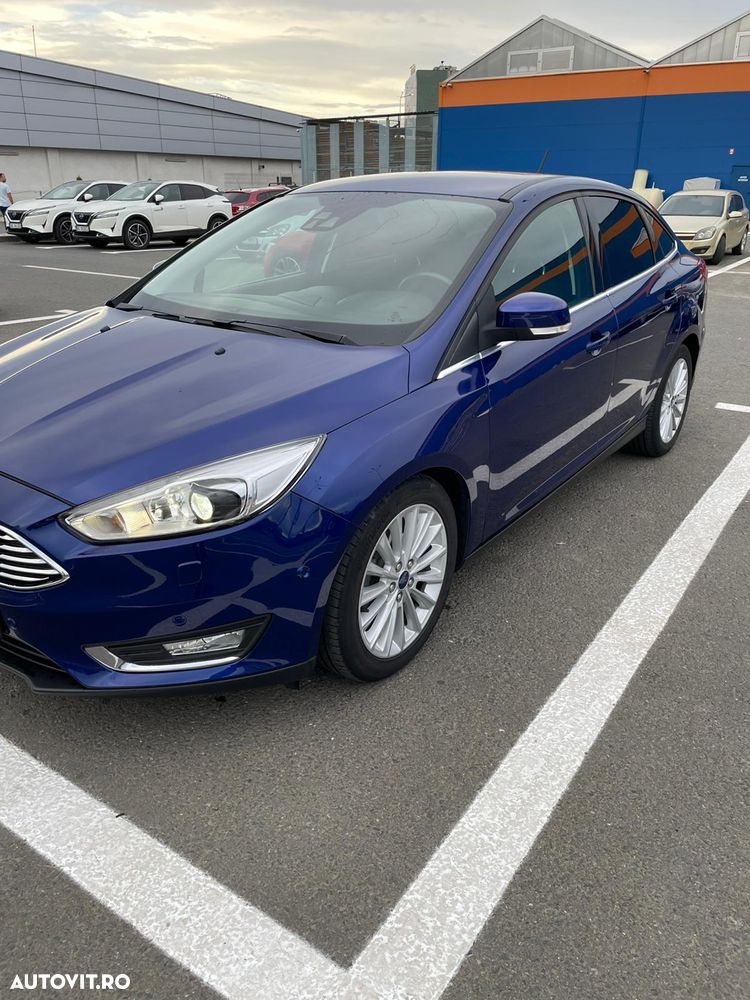 Ford Focus 1.0 EcoBoost Titanium - 3
