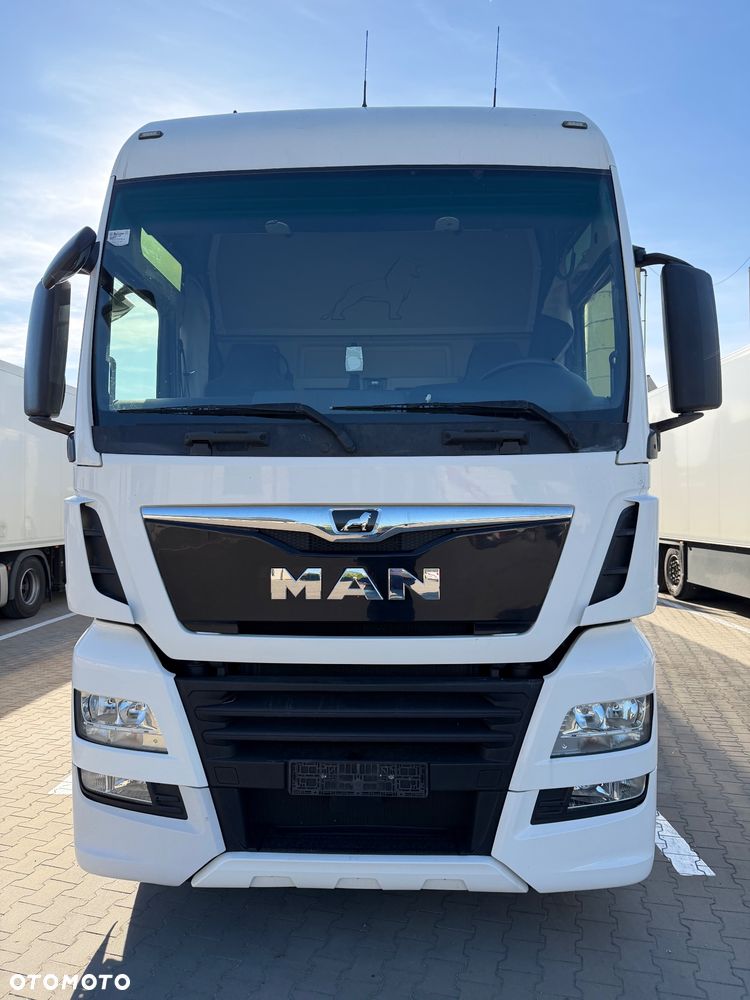 MAN TGX - 16