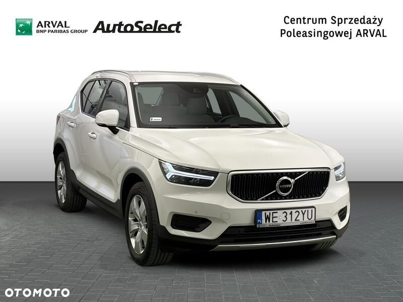 Volvo XC 40 T4 AWD Momentum Pro - 8