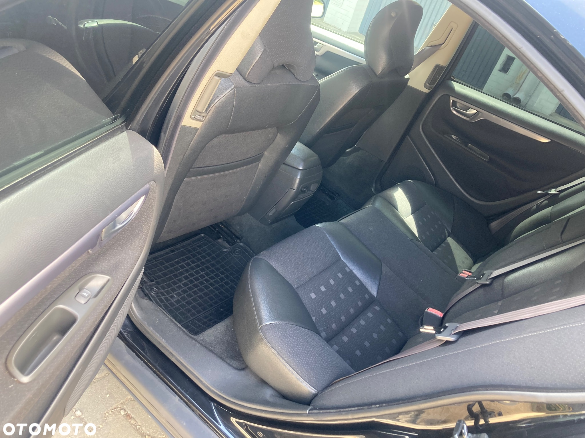 Volvo S60 - 24