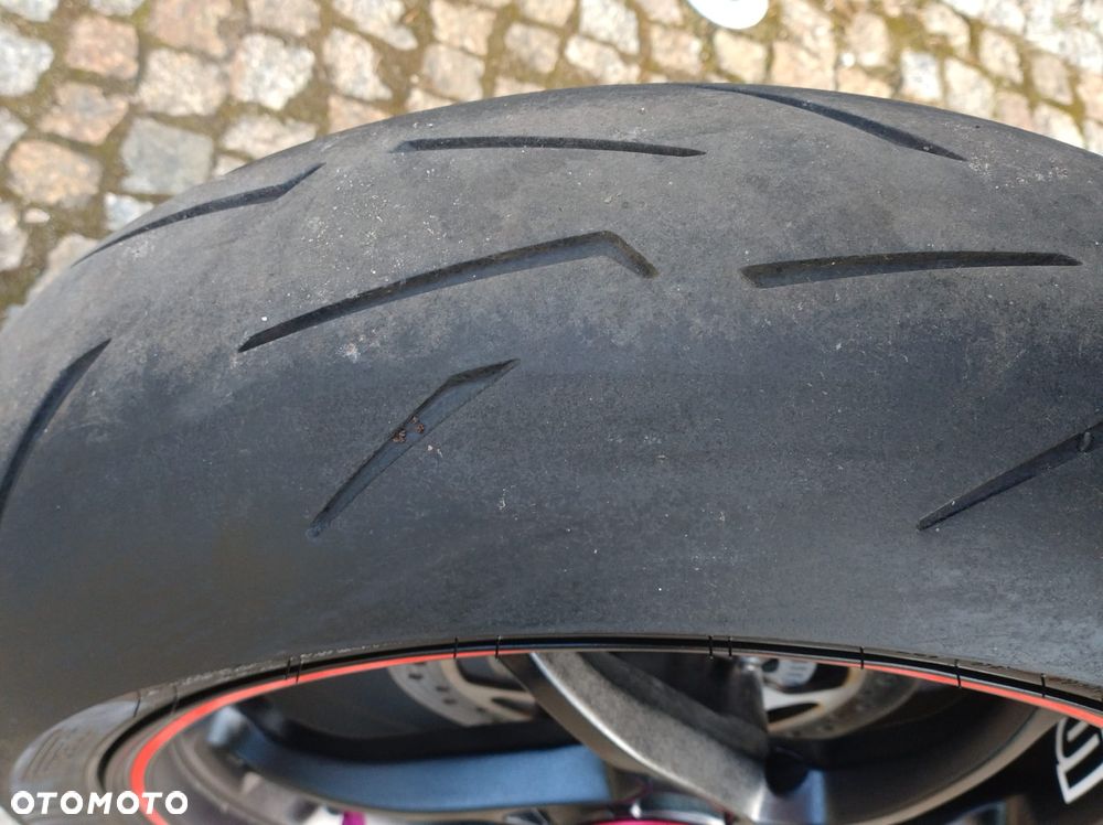 Triumph Speed Triple - 17