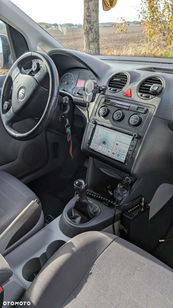 Volkswagen Caddy - 5