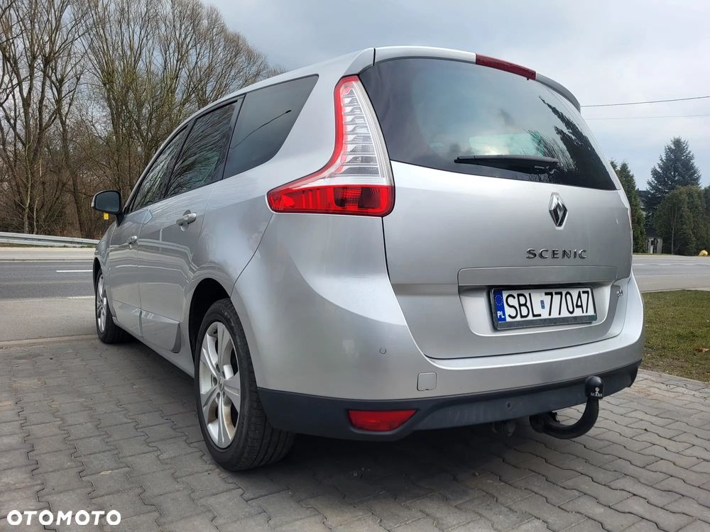 Renault Scenic - 9