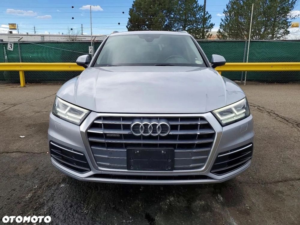 Audi Q5 2.0 TFSI Quattro S tronic design - 2
