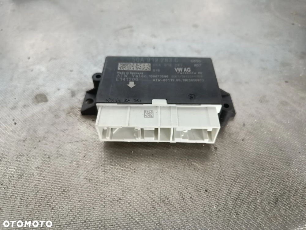 Moduł PDC Skoda Karoq Superb Kodiaq VW Passat Tiguan Arteon Seat Audi sterownik czujników parkowania 5QA919283C - 1