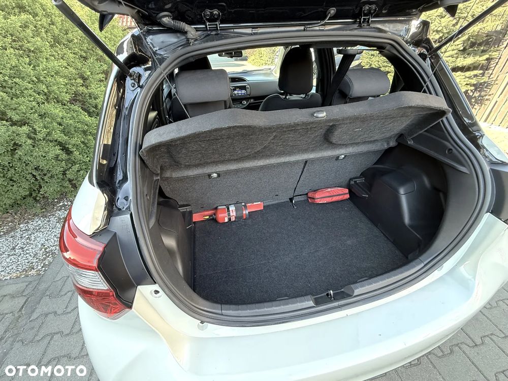 Toyota Yaris 1.5 Selection - 17