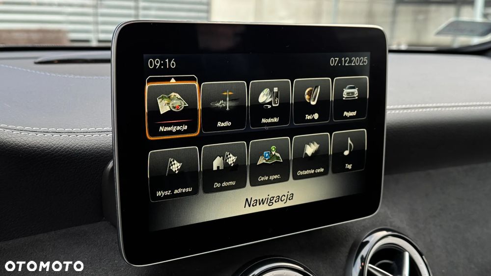 Mercedes-Benz Klasa A 180 (BlueEFFICIENCY) 7G-DCT AMG Sport - 16