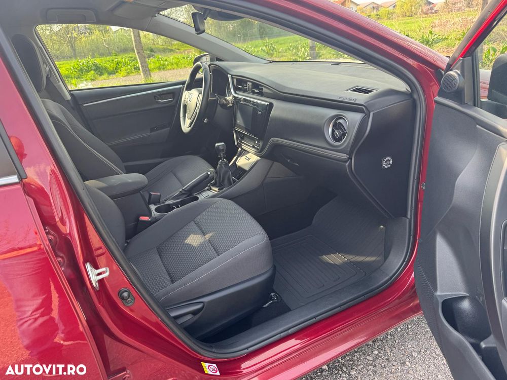 Toyota Corolla 1.4 D-4D Luna - 5