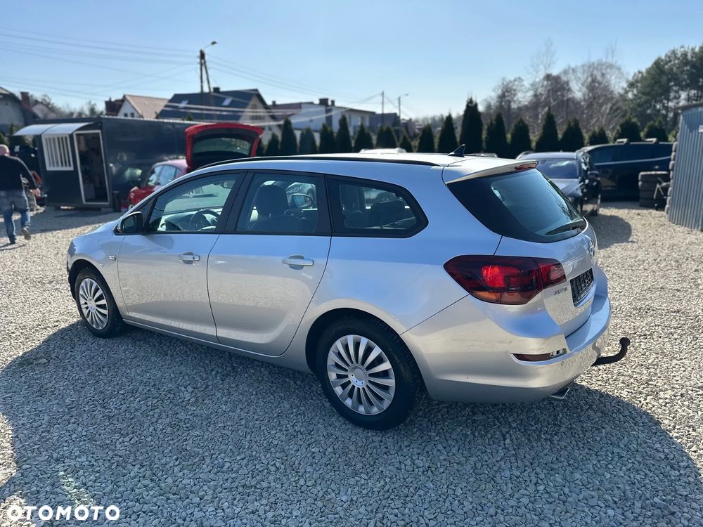 Opel Astra 2.0 CDTI DPF Start/Stop Innovation - 3