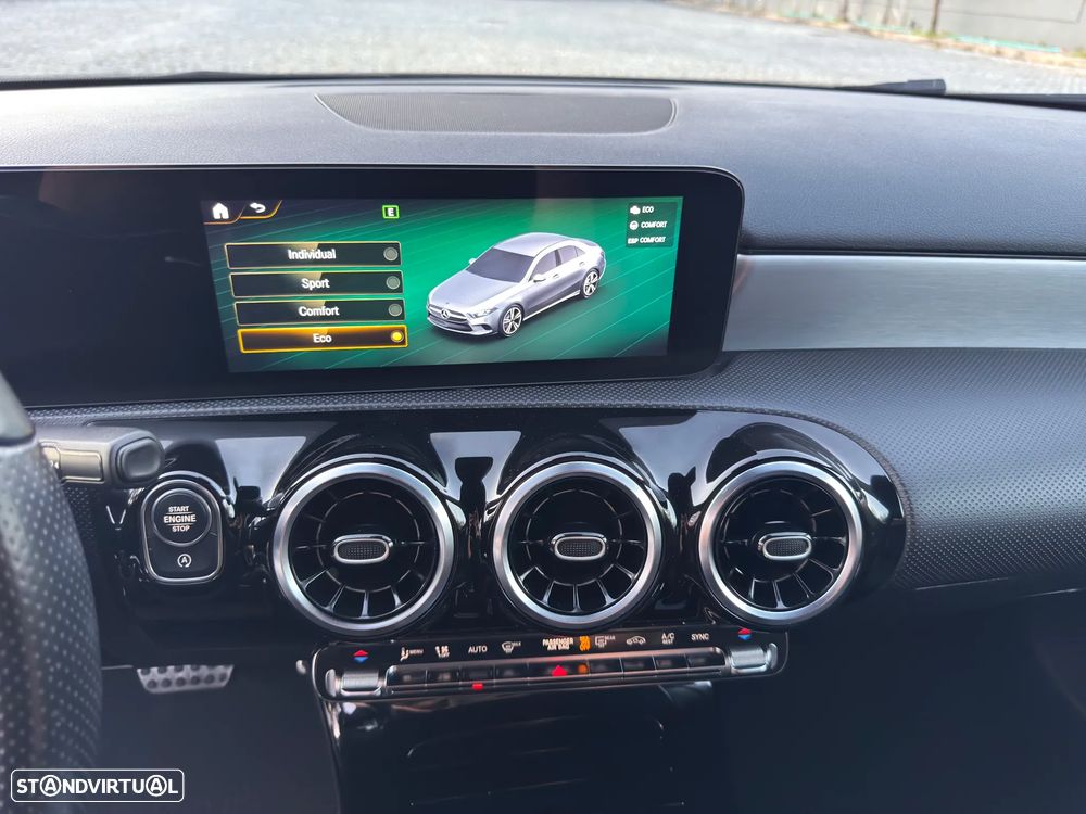 Mercedes-Benz A 180 Limousine d AMG Line Aut. - 26