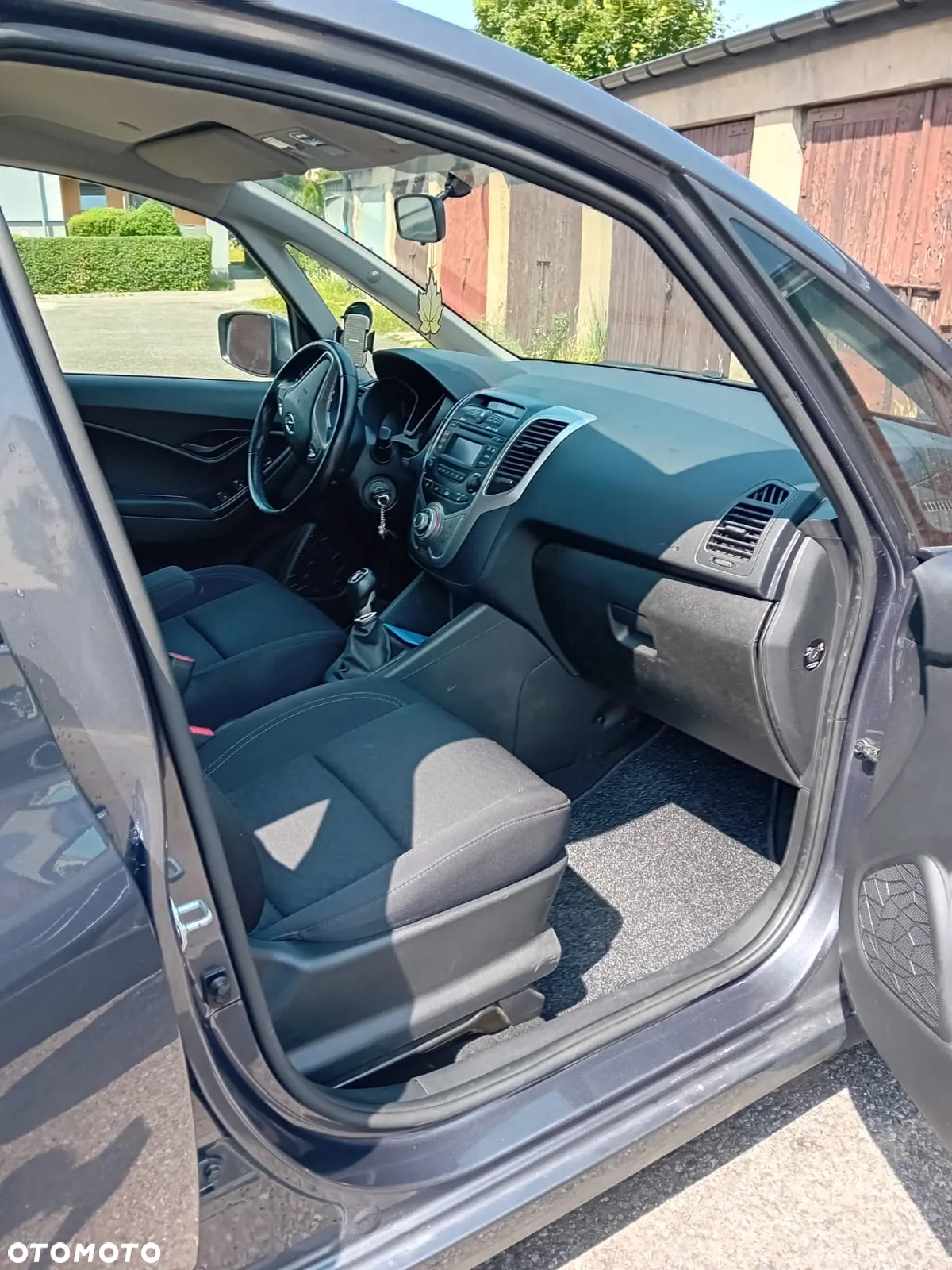 Hyundai ix20 1.4 blue Comfort - 5