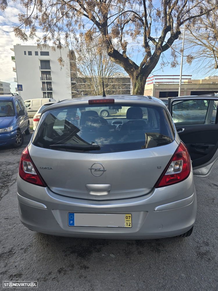 Opel Corsa 1.2 Enjoy - 2