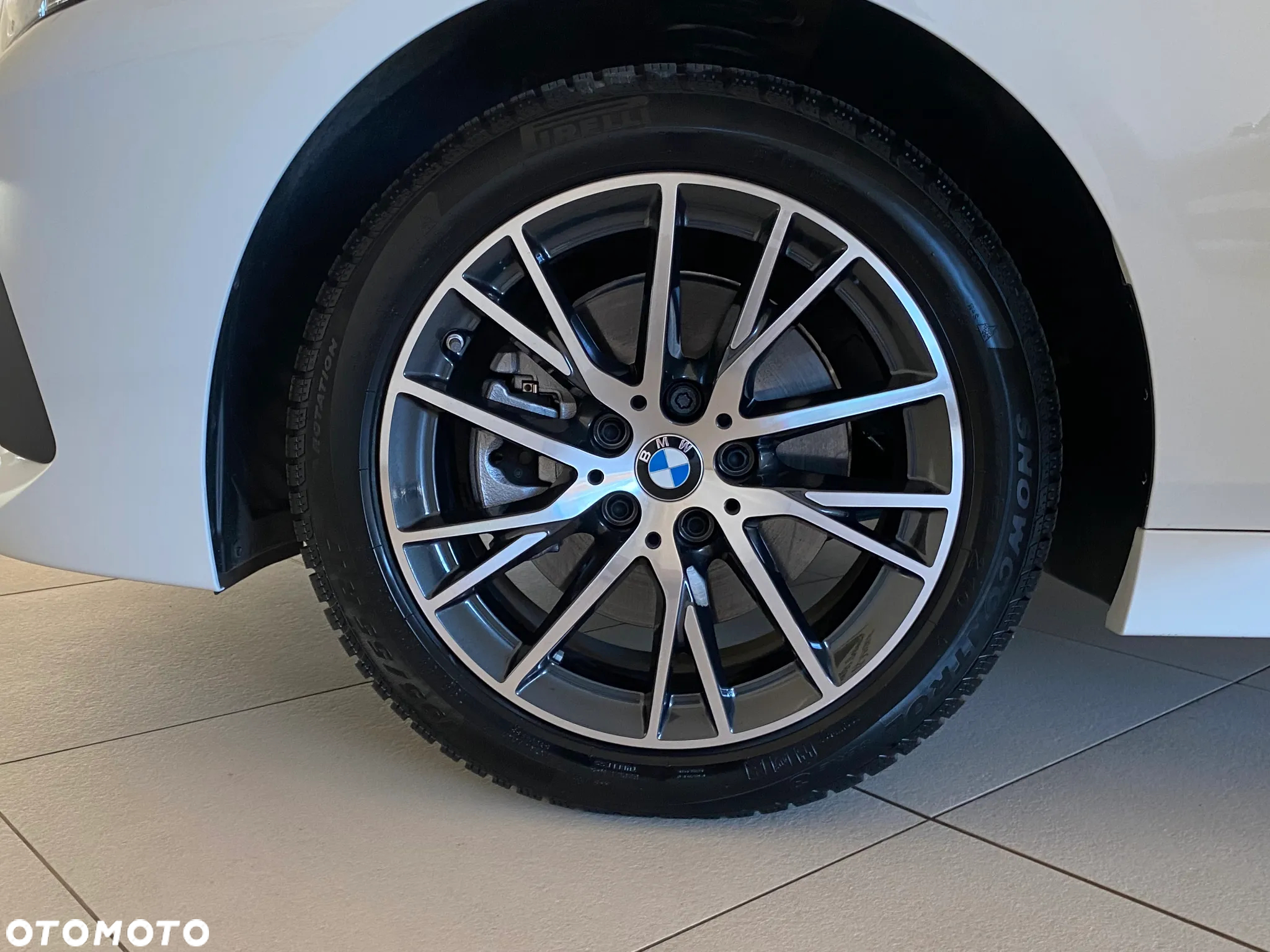 BMW Seria 2 218i - 4