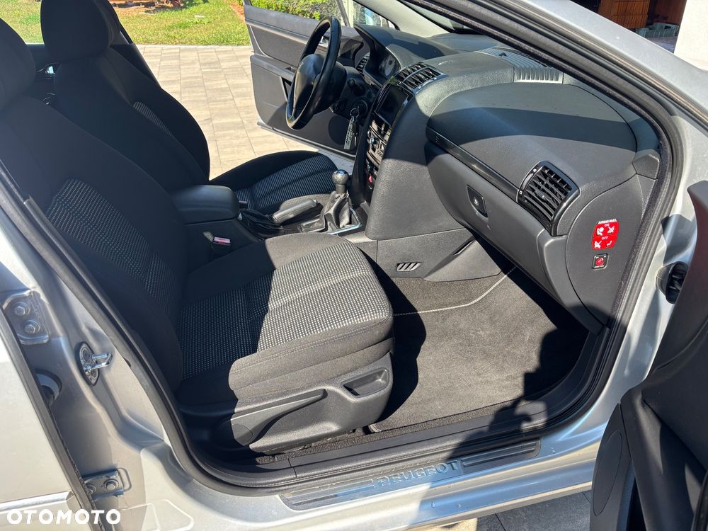 Peugeot 407 2.0 Premium - 35